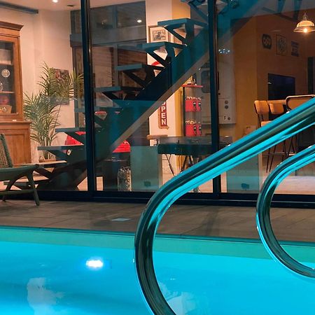 Loft Spa Reims-Fr 250M2 Privatifs, Piscine Interieure Chauffee, Spa Et Parking Luaran gambar